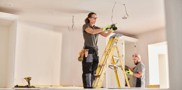 Best Electrician for Home Renovation  in Hood River, OR
